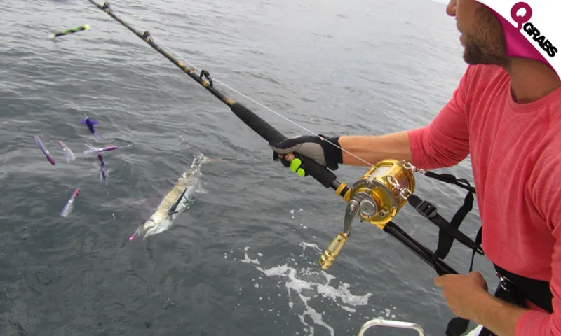 Speed Boat Fishing with Fishing & Safety Equipments!
